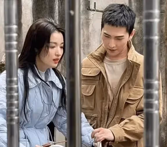 楊洋陷入緋聞怪圈,一部戲一個緋聞女友,從早期的李沁再到王楚然