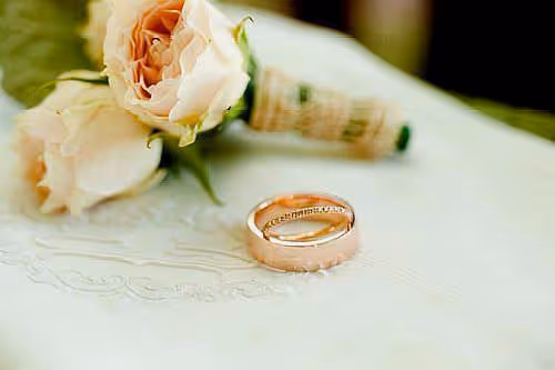 結婚沒陪嫁,拆遷分錢沒我事兒,現在媽病重讓我拿5萬,沒門兒!