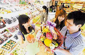 兒媳坐月子給婆婆做飯,丈夫要斷絕關係,媳婦一番話,婆婆傻了眼