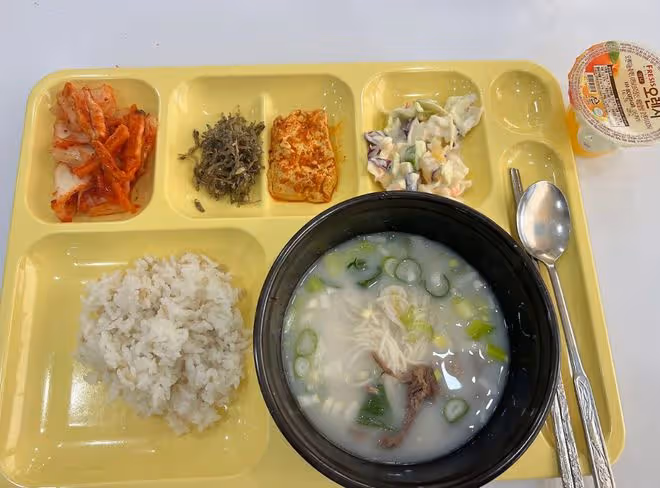 良心韓國大學,把伙食費降低至一千韓元?!