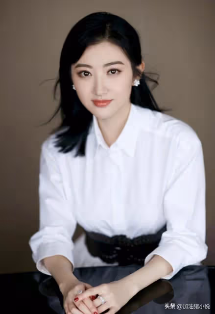 這個記者一戰成名,為了揭露張繼科欠債,卻害景甜成了最大受害者