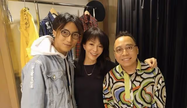 又走兩個!TVB倆知名男星突然宣布離巢,雙雙簽約內地經紀公司