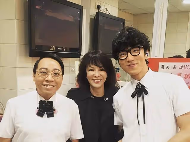又走兩個!TVB倆知名男星突然宣布離巢,雙雙簽約內地經紀公司