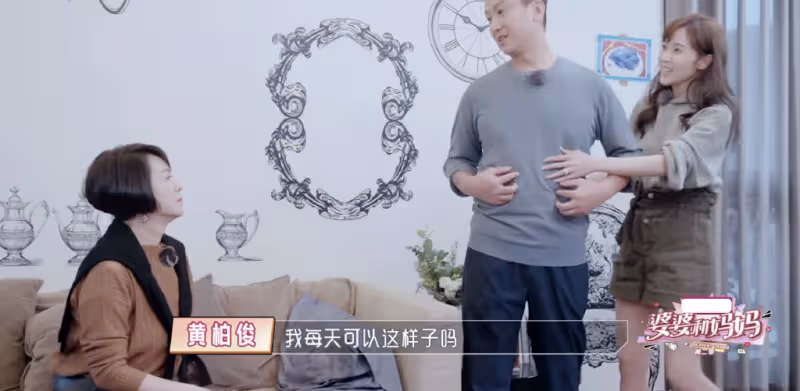 周杰倫前女友侯佩岑出童書,攜倆兒子做宣傳,弟弟罕見出鏡顏值不及哥