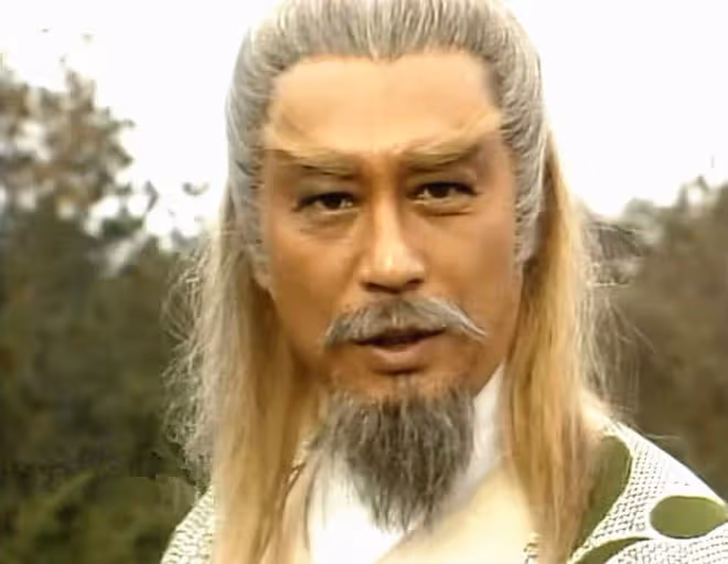 王羽病逝1周年!王馨平曬黑白照悼念亡父,舅舅曾江也在同月去世
