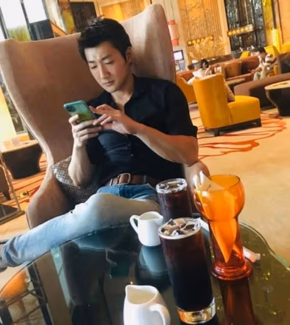 事業有成!TVB前小生內地成功置業兼成家立室,暗指離巢因收入低