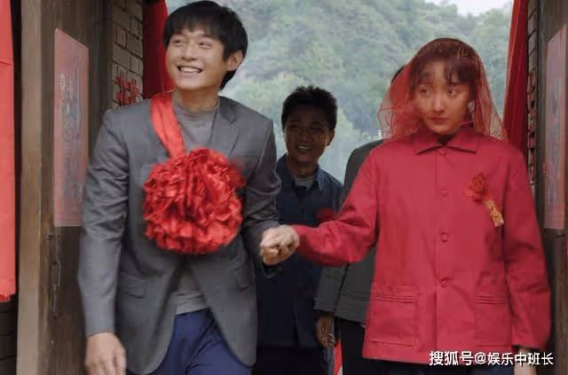 《人生之路》18歲被父親賣掉的巧玲,被現實打回了原形