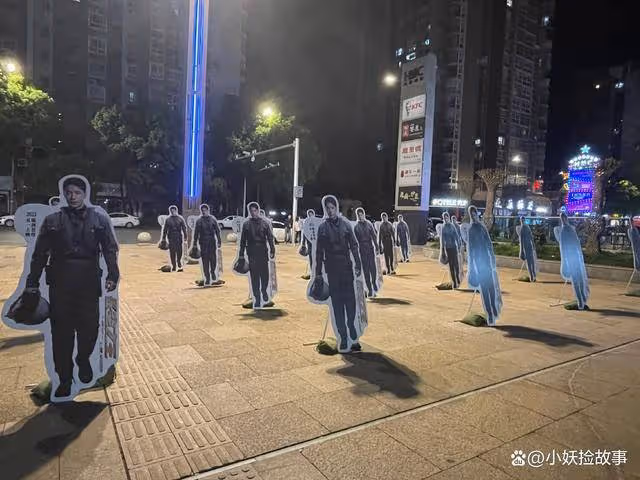 王一博立牌擺滿廣場,粉絲的硬核宣傳,畫面有點好笑