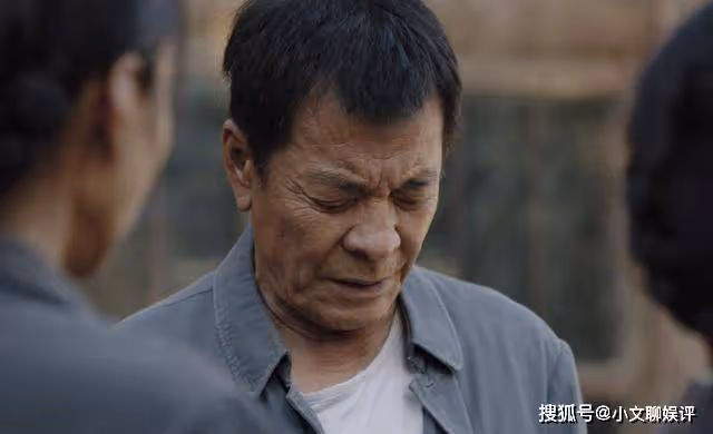 《人生之路》偷偷給巧珍塞錢的劉立本，用偏心暴露了農村人的底線