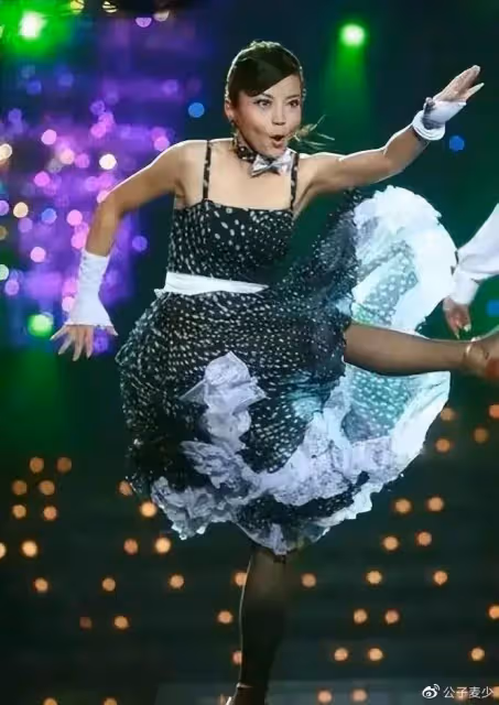 14年後再看李鈺,穿婚紗下葬,男友已另成婚,母親的堅持讓人淚目