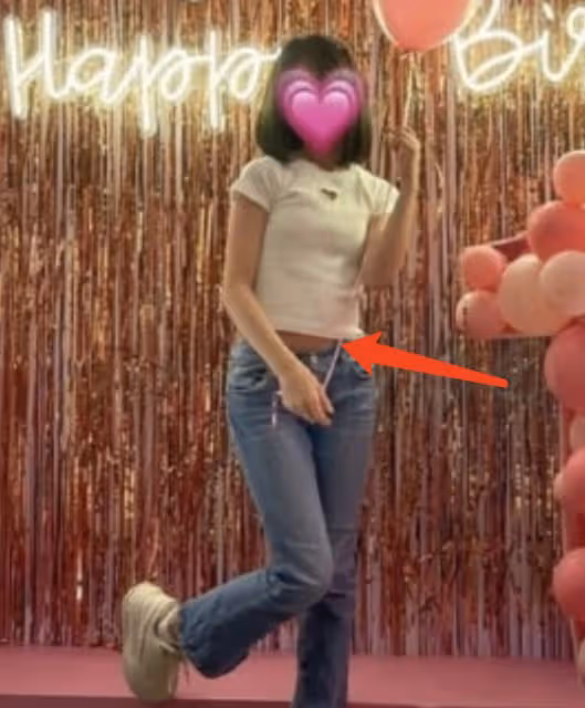 小S小女兒曬慶生照,11歲許老三越來越像媽媽,穿露腰裝打扮成熟
