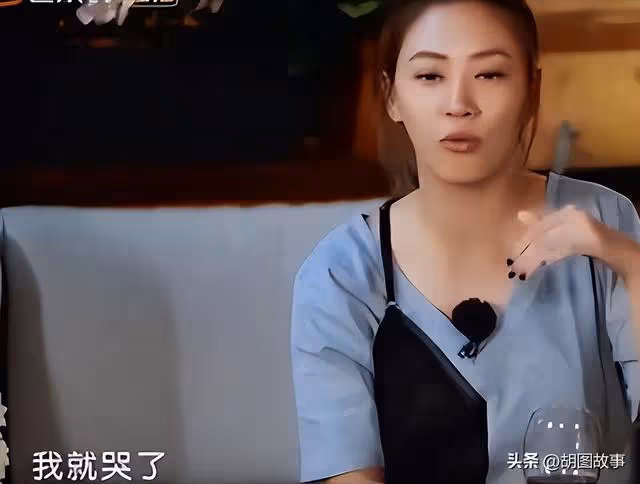 明星們曝出的圈中內幕,一個比一個離譜,陪吃陪睡還只是冰山一角