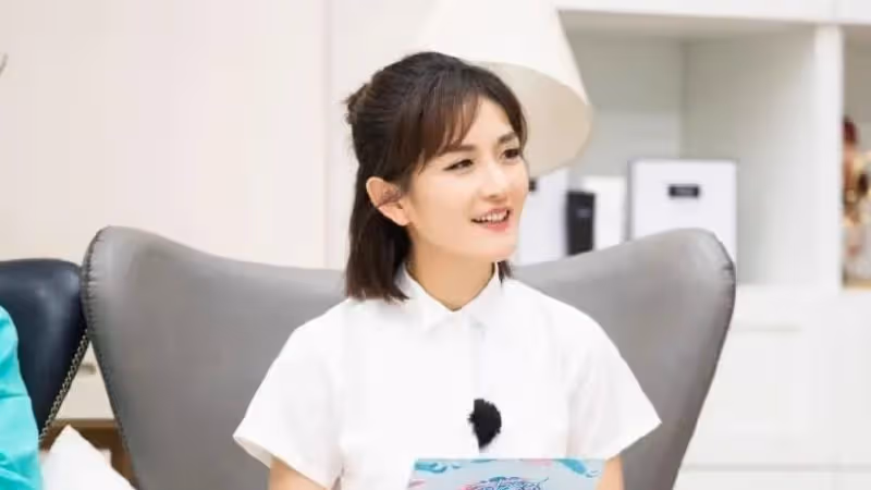 請客沒錢、借錢不還、拿走拖鞋，謝娜逃單算什麼，最後一個才真摳