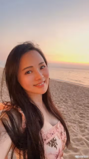 伊能靜帶公婆游泰國，媽媽姐姐等均同行，一行15人浩浩蕩蕩好熱鬧