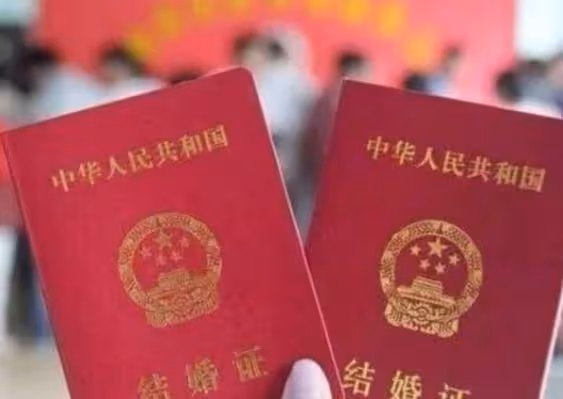 大姑姐出嫁婆婆陪嫁套房，我覺不公問婆婆原因，婆婆讓我找我媽要
