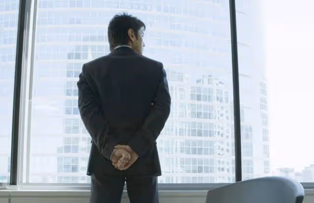 房子和車寫老婆名，存款全交給老婆，我要用錢老婆說存父母卡上了