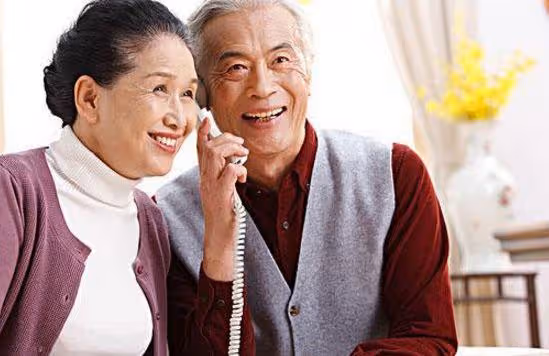 公婆每半個月給老公打一次電話，他們要老公去打掃衛生，得有多懶