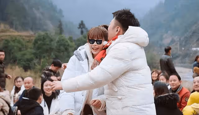 杜海濤原形畢露！結婚一周年剛過，就提出無恥要求，不答應就離婚