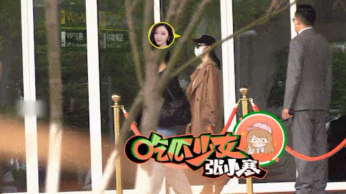 景甜遭前任泄露私密照後首露面，包裹嚴實，腳步沉重眼神躲避鏡頭