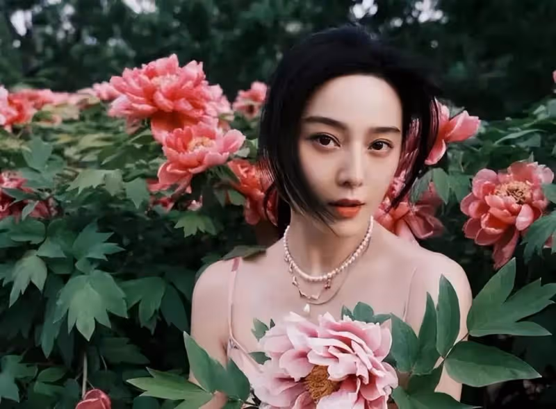范丞丞離開樂華!正式投靠姐姐團隊,與女愛豆共用經紀人引爭議