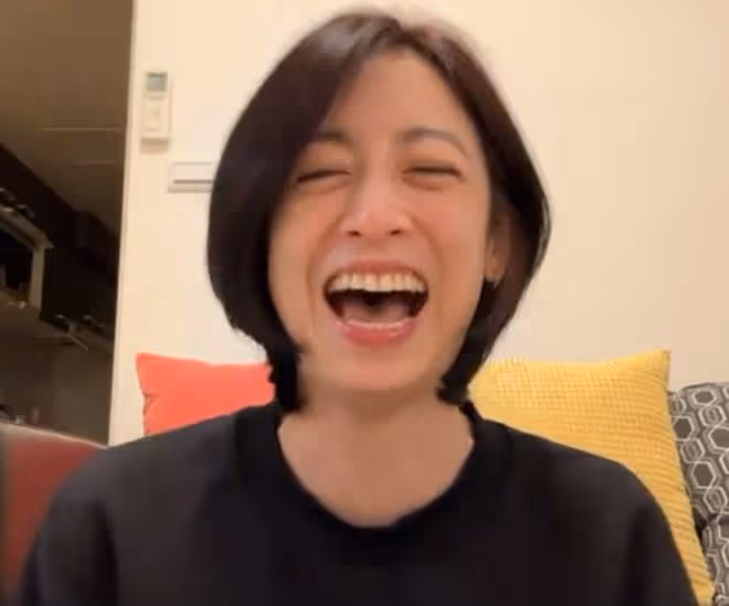 43歲女星宣布與富商離婚！開懷大笑毫不難過，男方被曝多次出軌