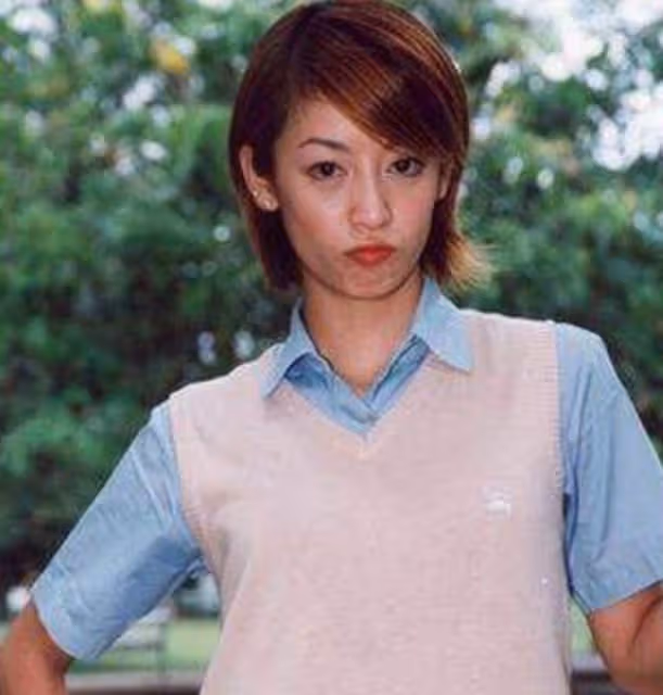 43歲女星宣布與富商離婚！開懷大笑毫不難過，男方被曝多次出軌
