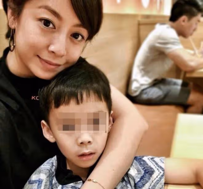 43歲女星宣布與富商離婚!開懷大笑毫不難過,男方被曝多次出軌