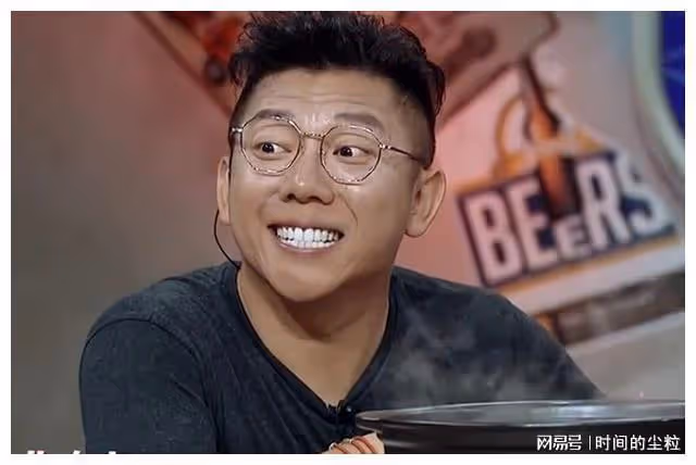 好好的一群「大叔」,為何也要跟風去做一套奶奶的假牙