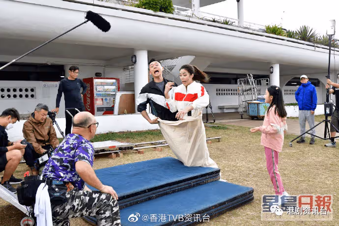 預告有更埋身戲份!劉穎鏇張振朗跳豆袋玩貼身跳跳兔