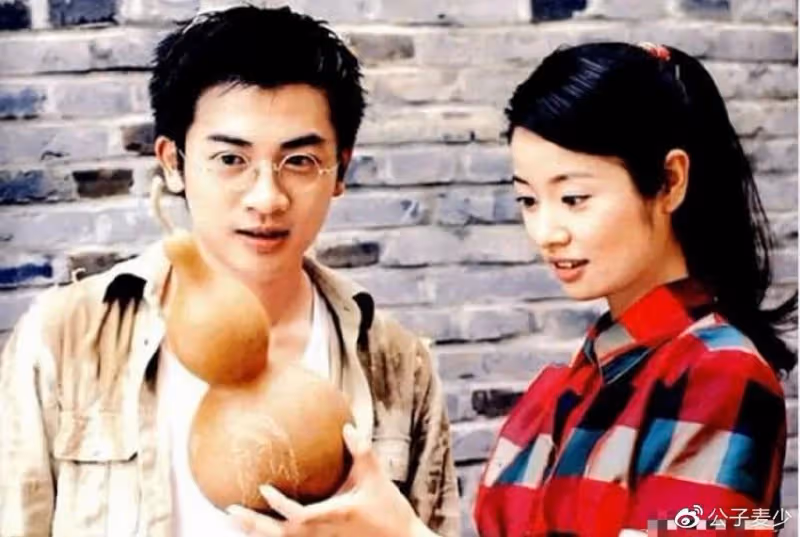 情史豐富,娛樂圈沒人敢娶她,唯一敢娶的人,凈身出戶也要離婚!