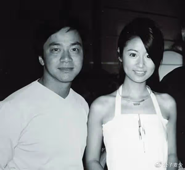 情史豐富,娛樂圈沒人敢娶她,唯一敢娶的人,凈身出戶也要離婚!