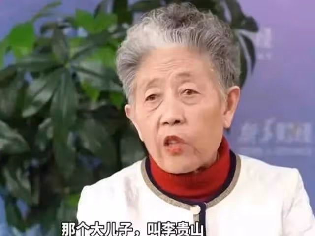 「老乾媽」虧了12億後,75歲陶華碧再出山,直播帶貨遭滑鐵盧