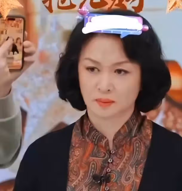 金星張蘭隔空對罵，兩人疑積怨頗深，張蘭曾挖過金星直播間小鮮肉