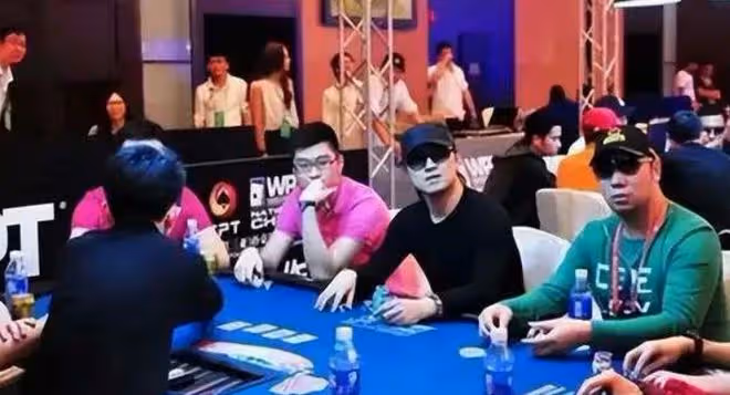 曝周杰倫賭博兩晚輸1億,投資失敗欠巨債,開演唱會疑似撈金