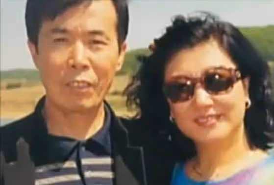 2005年高秀敏意外猝死，13年後何慶魁揭露真相：撒謊把命搭進去了