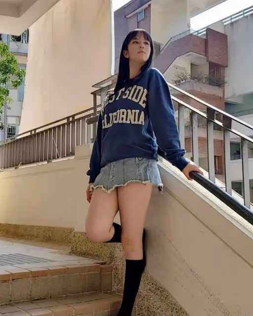 TVB"御用童年"蛻變成標緻美少女！網民讚嘆：未來港姐冠軍