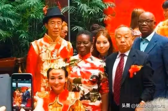 她是「央視恥辱」，曾揚言：在美國當狗，也比在中國當人強！