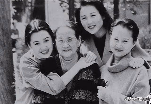 王志文與其戀愛同居4年,劉波為她離婚,許晴為何54歲仍單身?