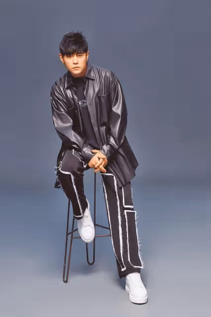 彈頭考上醫學碩士感謝周杰倫,周杰倫在線回應恭喜他