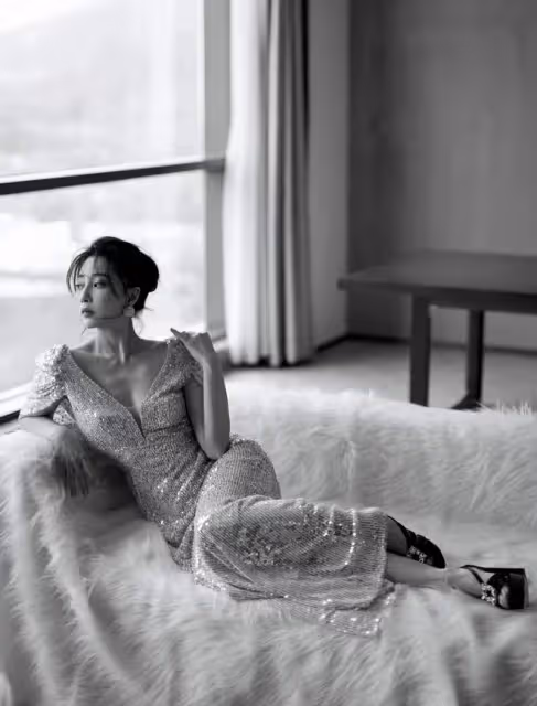 殷桃的臀,李小冉的胸,告訴你什麼叫中年女星獨有的「性張力」