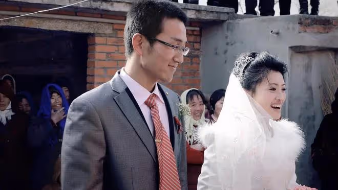 結婚前男方揚言「彩禮變成10萬了」,女方霸氣回應:我不要彩禮了
