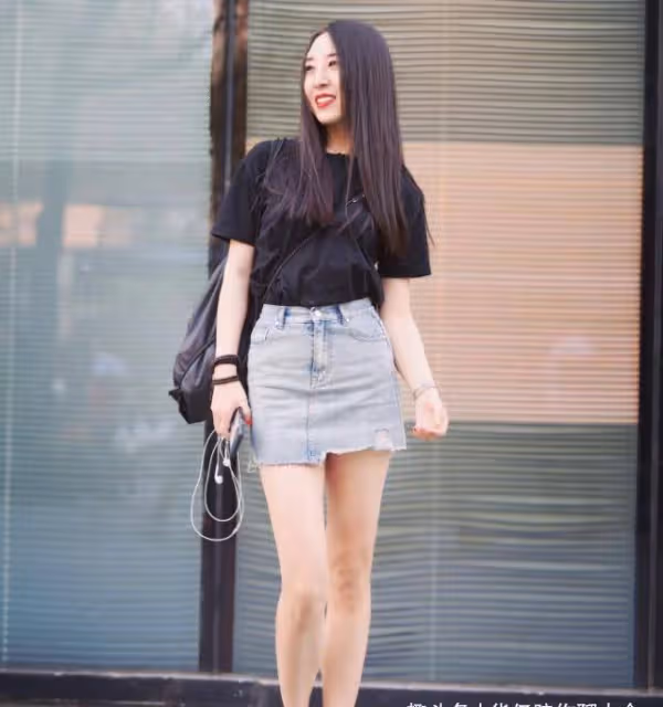 身材高瘦的女人，多嘗試包臀裙，時尚性感兩不誤