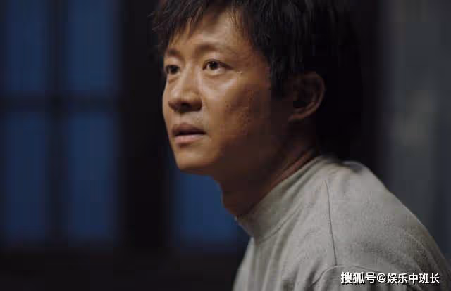 《人生之路》穿上名牌衣，化上淡妝的巧珍，美成了高加林的理想型