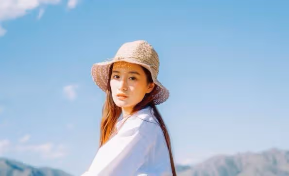 離婚一年，婆婆上門找前兒媳：新兒媳不孕，給你三萬替我生個孫子