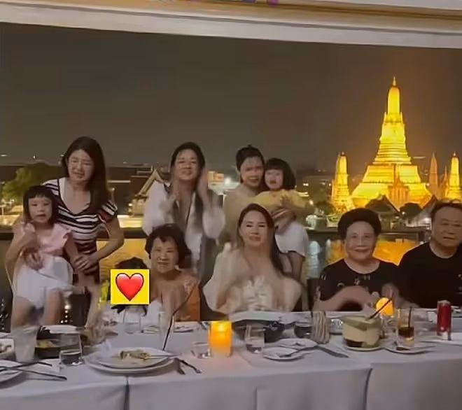 秦昊叫伊能靜旅遊刷自己的卡太寵妻?背地裡卻研究離婚相關的書
