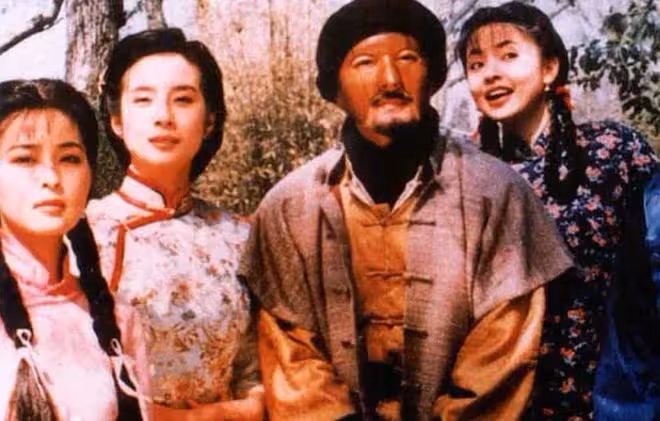 54歲岳翎隱居加拿大行蹤神秘,倆搭檔均稱找不到她!已低調結婚