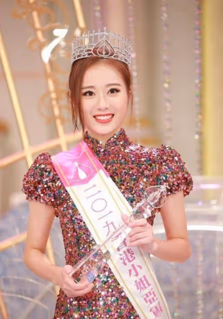 恭喜!前港姐越愛越高調戀情曝光,男方家庭富貴是唱片公司太子爺