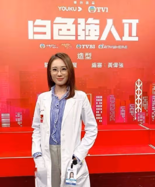 恭喜!前港姐越愛越高調戀情曝光,男方家庭富貴是唱片公司太子爺