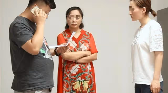 婆婆讓我把三居室的房子讓給小姑子,我只用一招治理了作惡婆婆