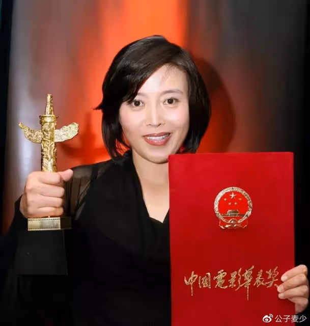 影后丁嘉麗:「為愛4次流產,我年輕時沒管住下半身鑄成大錯!」